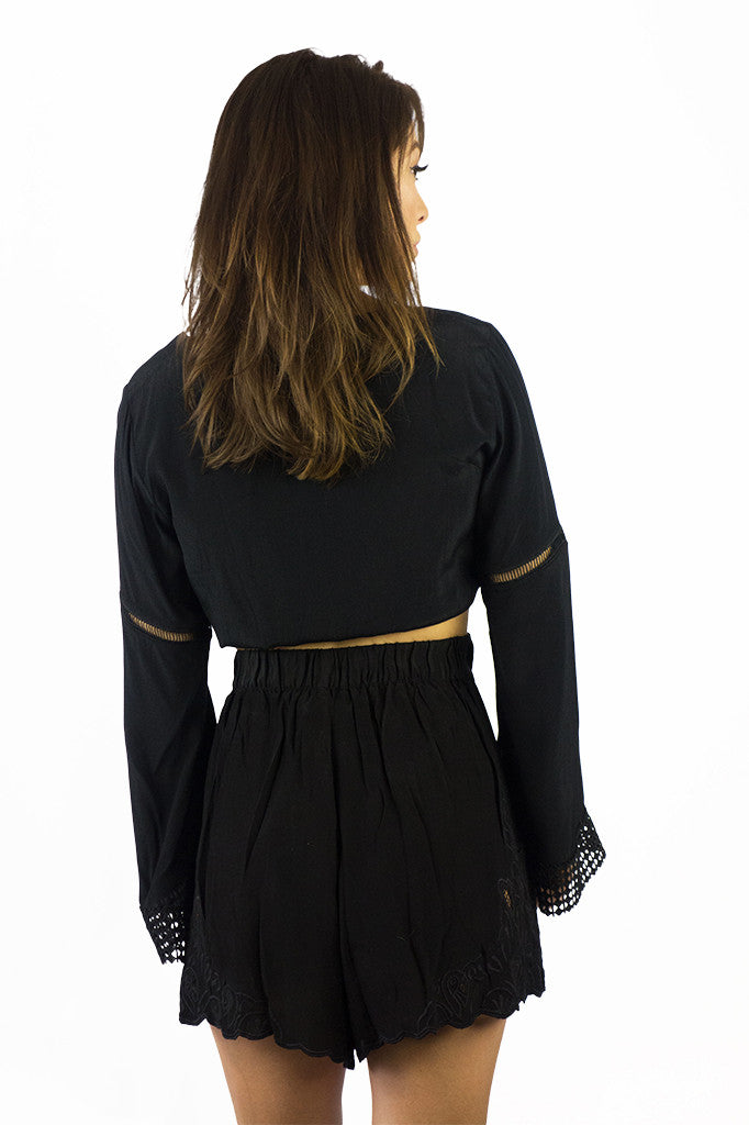lulu dress shorts Lots of Qs on this dress so Im gonna leave this here , This is the @lululemonausnz Align Short Sleeve Dress. It has built in shorts underneath (thankfully cuz shes SHORT). , Cool thing is, you
